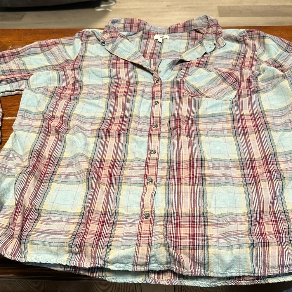 True Craft plaid button down shirt size 2XL. WORN ONCE